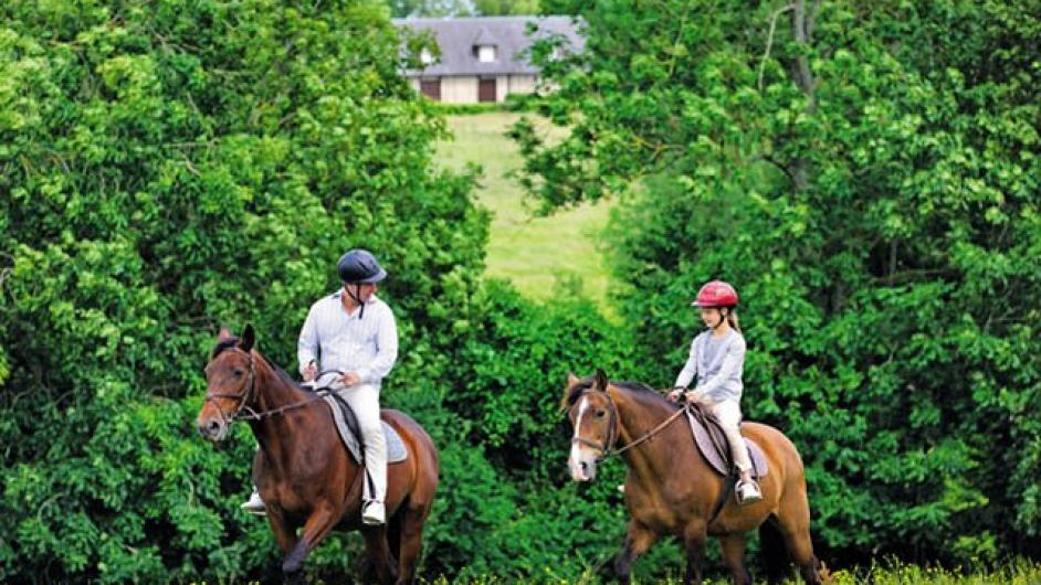 Parc résidentiel Pierre et Vacances Village Normandy Garden *** - équitation - chevaux - balade - hôtel - Branville - Normandie - Calvados