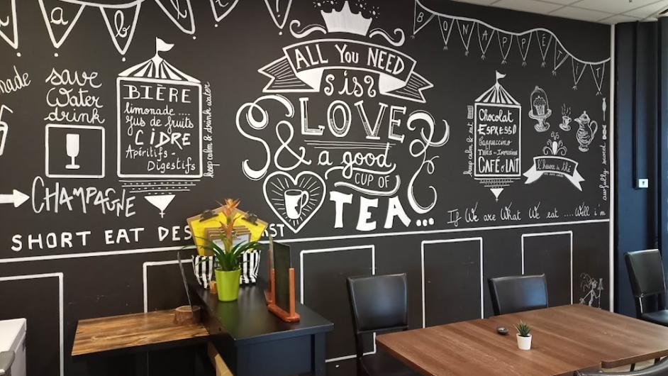 Restaurant A table - intérieur - Pont-l'Evêque - Calvados - Pays d'Auge - Normandie