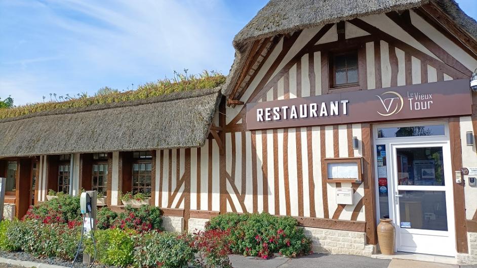 Chaumière Auberge du Vieux Tour Canapville Terre d'Auge Calvados Normandie