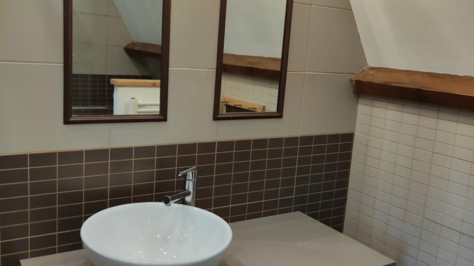 Gîte La Maison des Ânes Domaine de la Petitière - chaumière - salle de bain étage - Bonneville-la-Louvet - Terre d'Auge - Calvados - Normandie