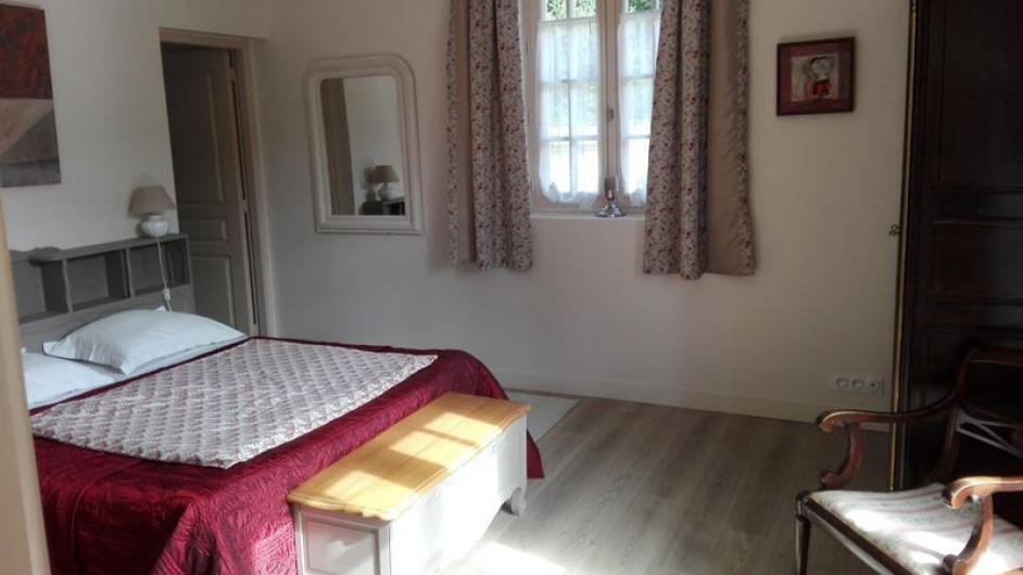 Chambres d'hôtes aux Malis - Route du Cidre - Bonnebosq - Normandie - Calvados - suite Cousinotte - lit double - Mme Christiane Moch